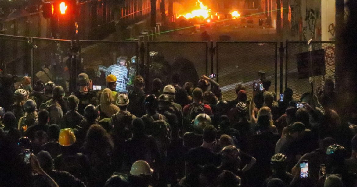 Democrats Demand More Crime in Portland, Oppose President Deploying Troops
