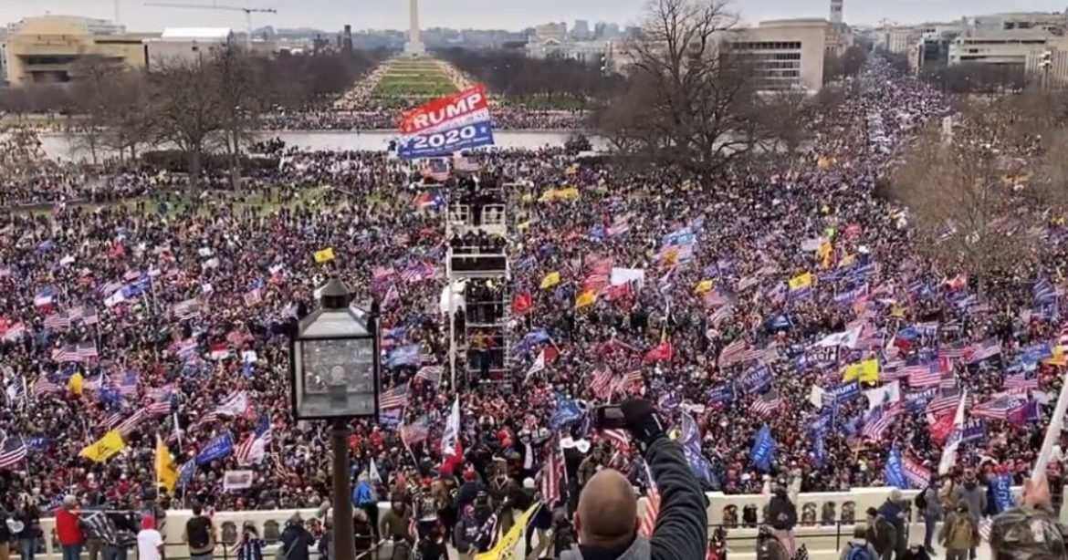 Is Wray Next?… Kash Patel Accuses Chris Wray of Lying to Congress about FBI Agents in the Crowd on January 6, 2021 –  Calls Out His “Corrupt Leadership”