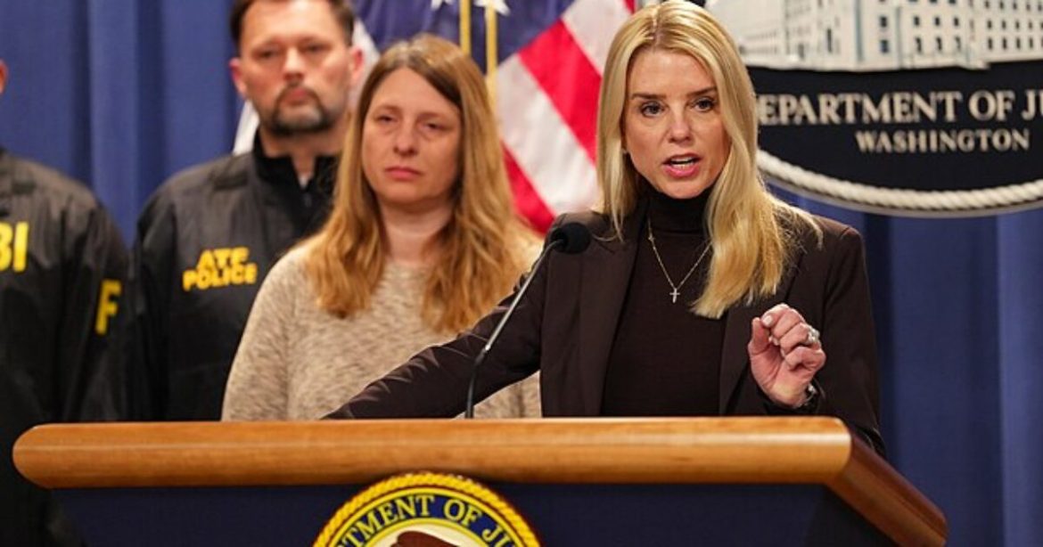 Pam Bondi Deploys DOJ Agents to ICE Facilities, Orders Joint Terrorism Task Forces to CRUSH Radical Left-Wing Mobs Assaulting Federal Officers and Obstructing Immigration Enforcement